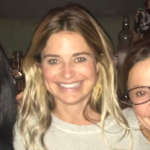 Meet your Posher, Dana